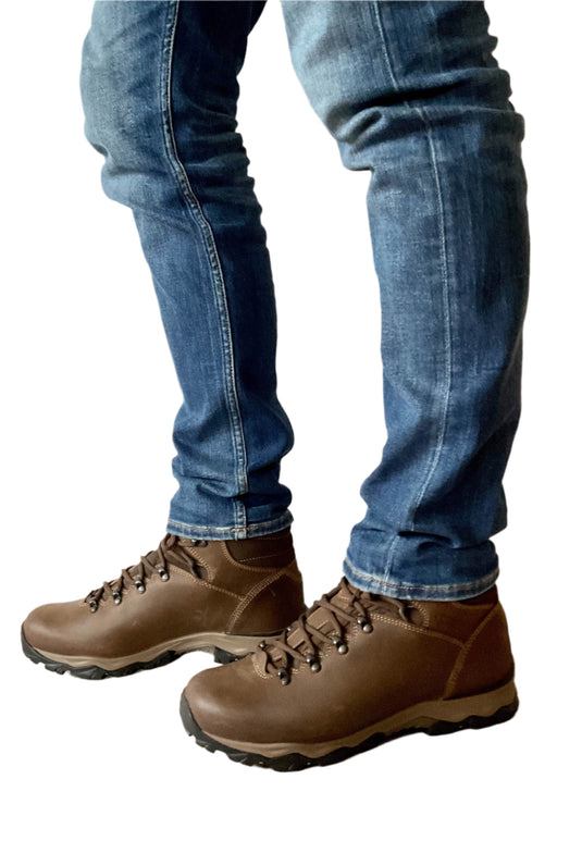 walking boots meindl