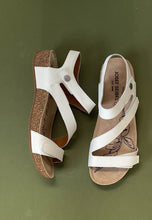 Load image into Gallery viewer, josef seible low wedge sandals