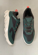 Load image into Gallery viewer, mens gortex shoes
