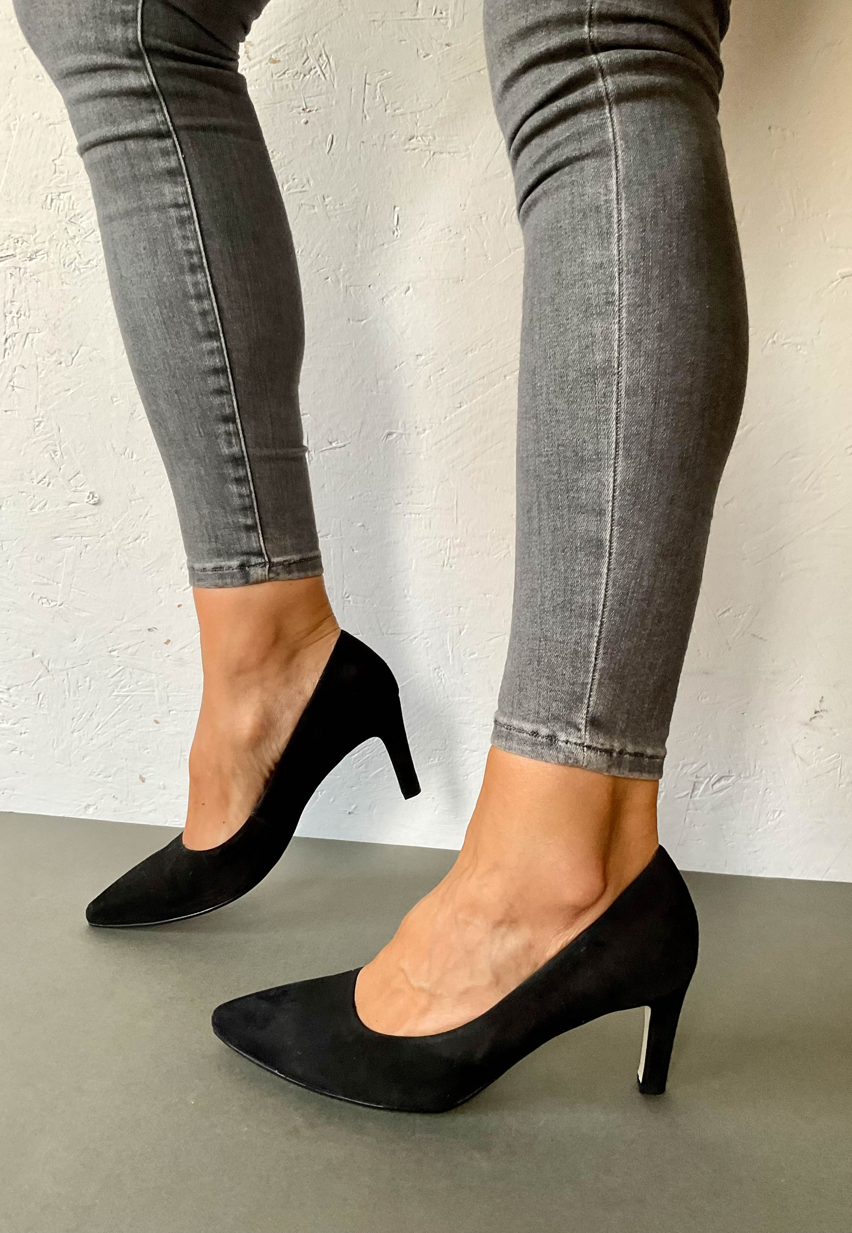 Gabor black heels