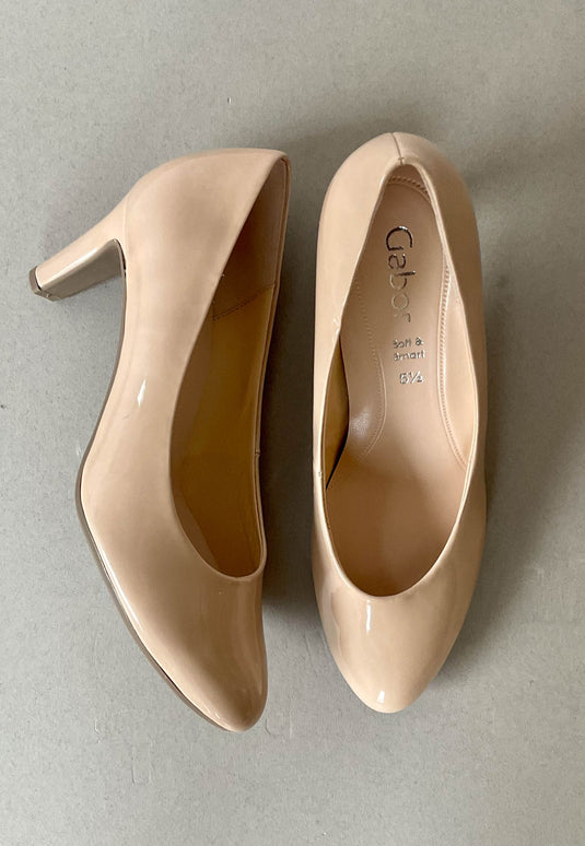 Gabor nude court shoe