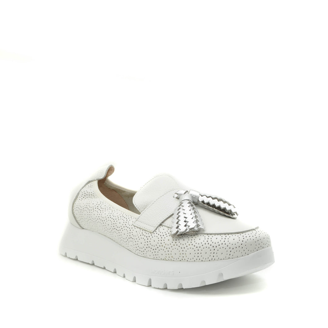 wonders white summer shoes
