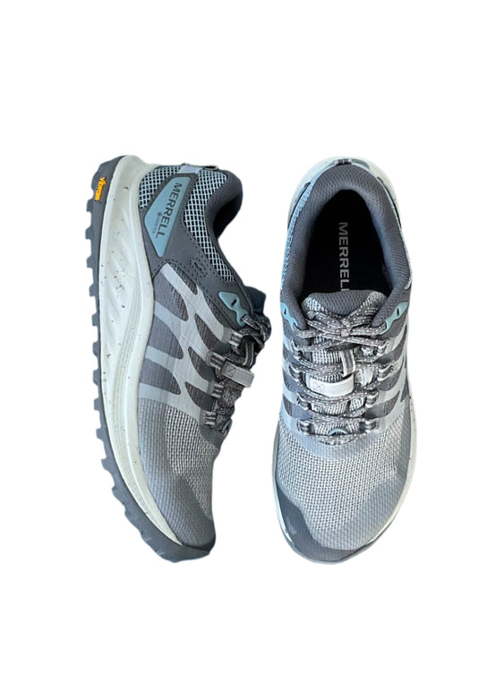 merrell trail running shoes