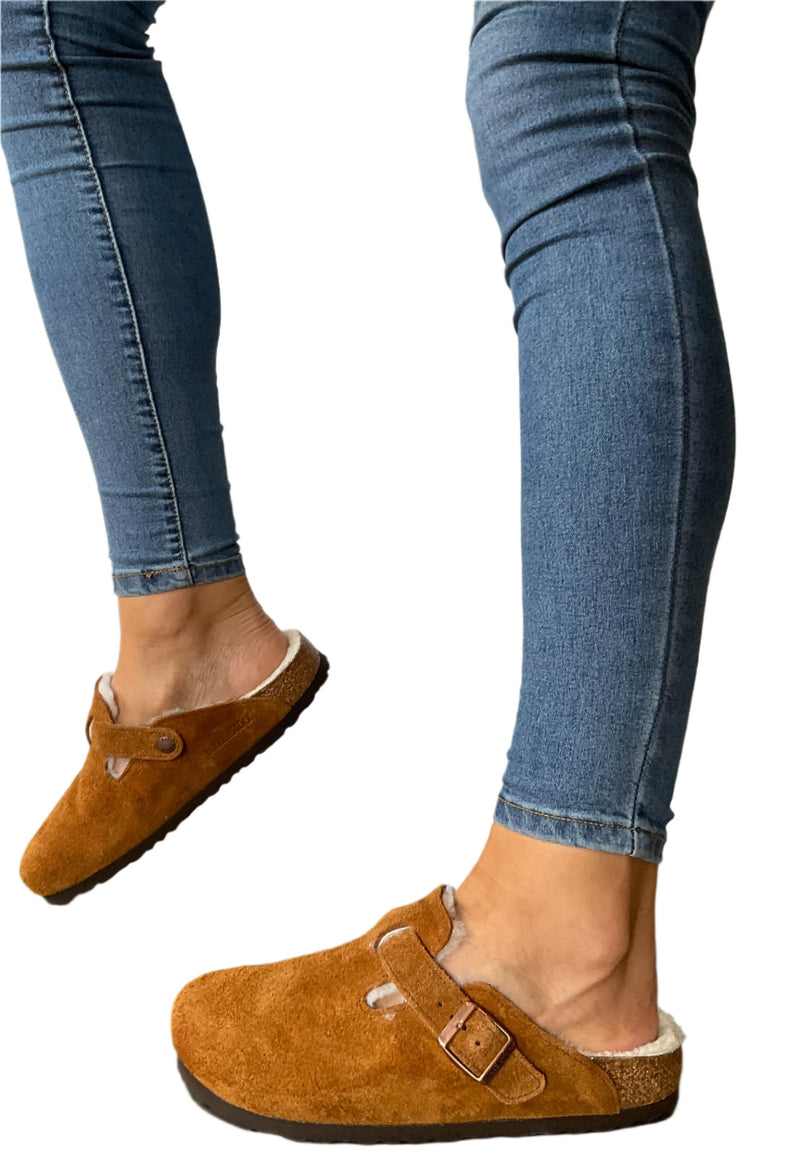 Load image into Gallery viewer, birkenstock boston shearling
