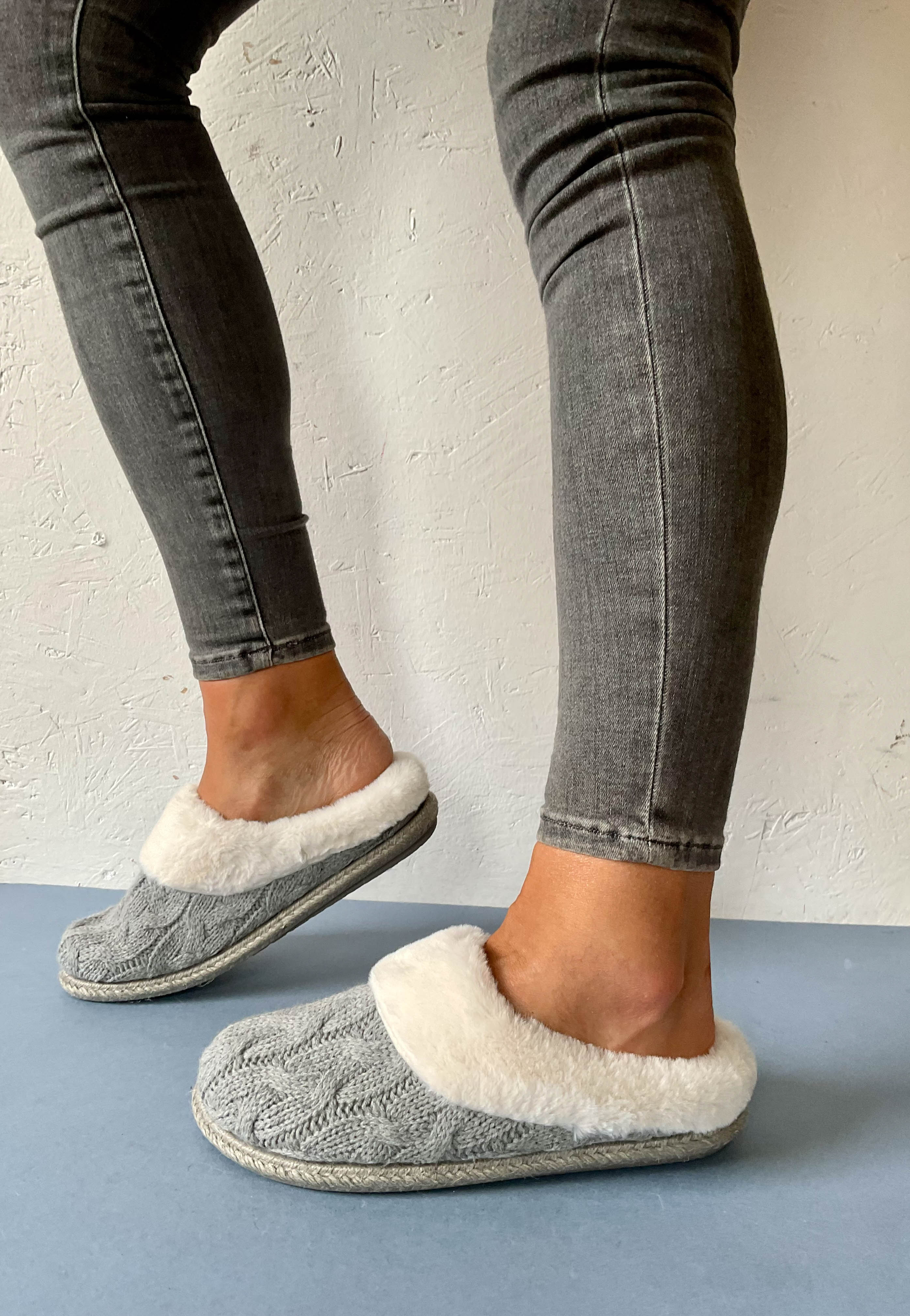 toni pons grey slippers