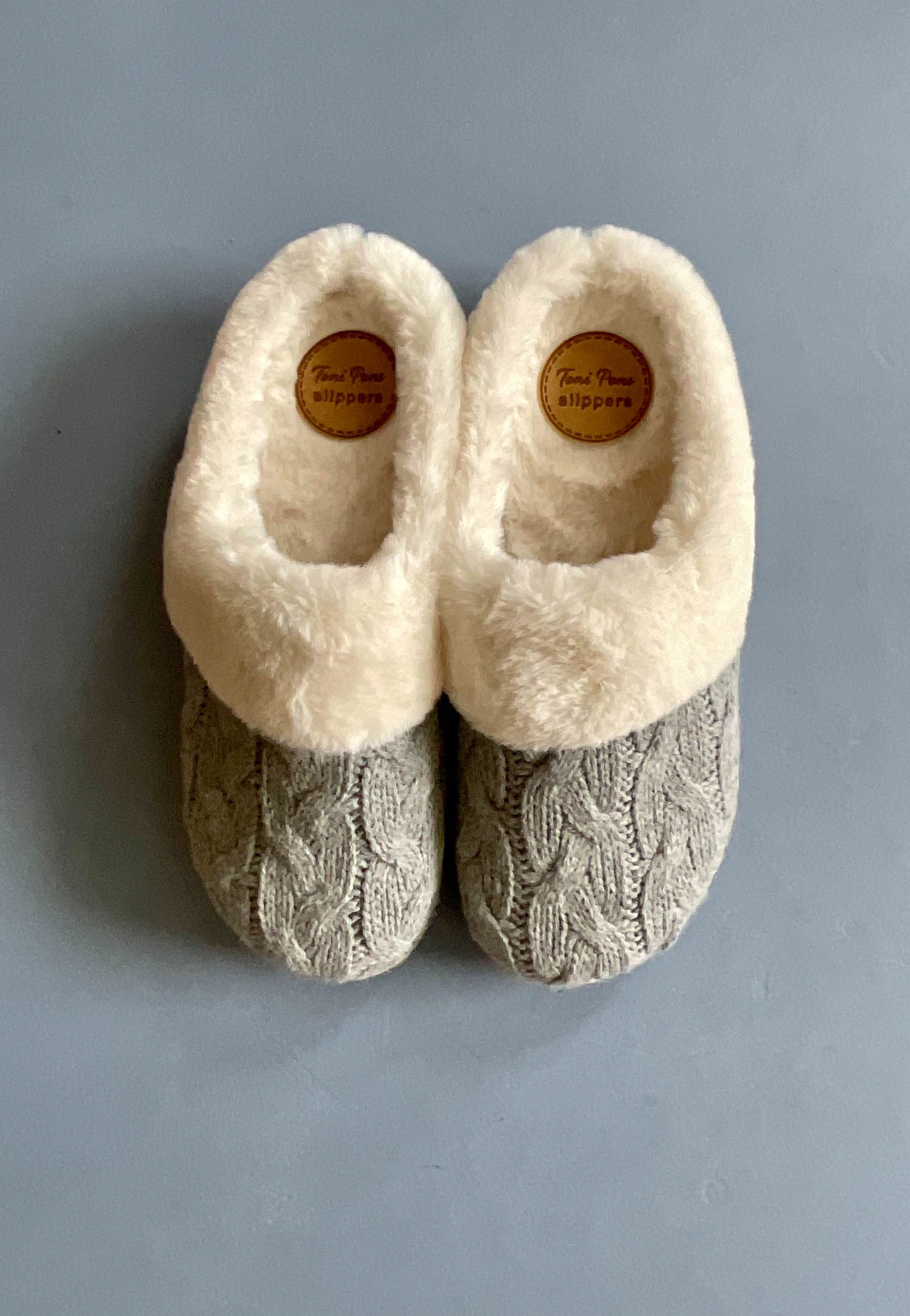 toni pon fluffy slippers