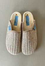 Load image into Gallery viewer, lunar wool slippers