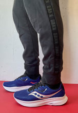 Load image into Gallery viewer, saucony running