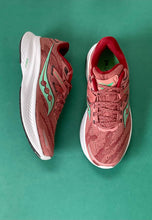 Load image into Gallery viewer, saucony pink running shoes