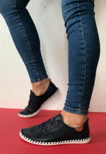 Load image into Gallery viewer, navy plimsole shoes