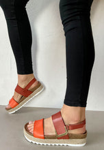 Load image into Gallery viewer, lunar tan chunky sandals