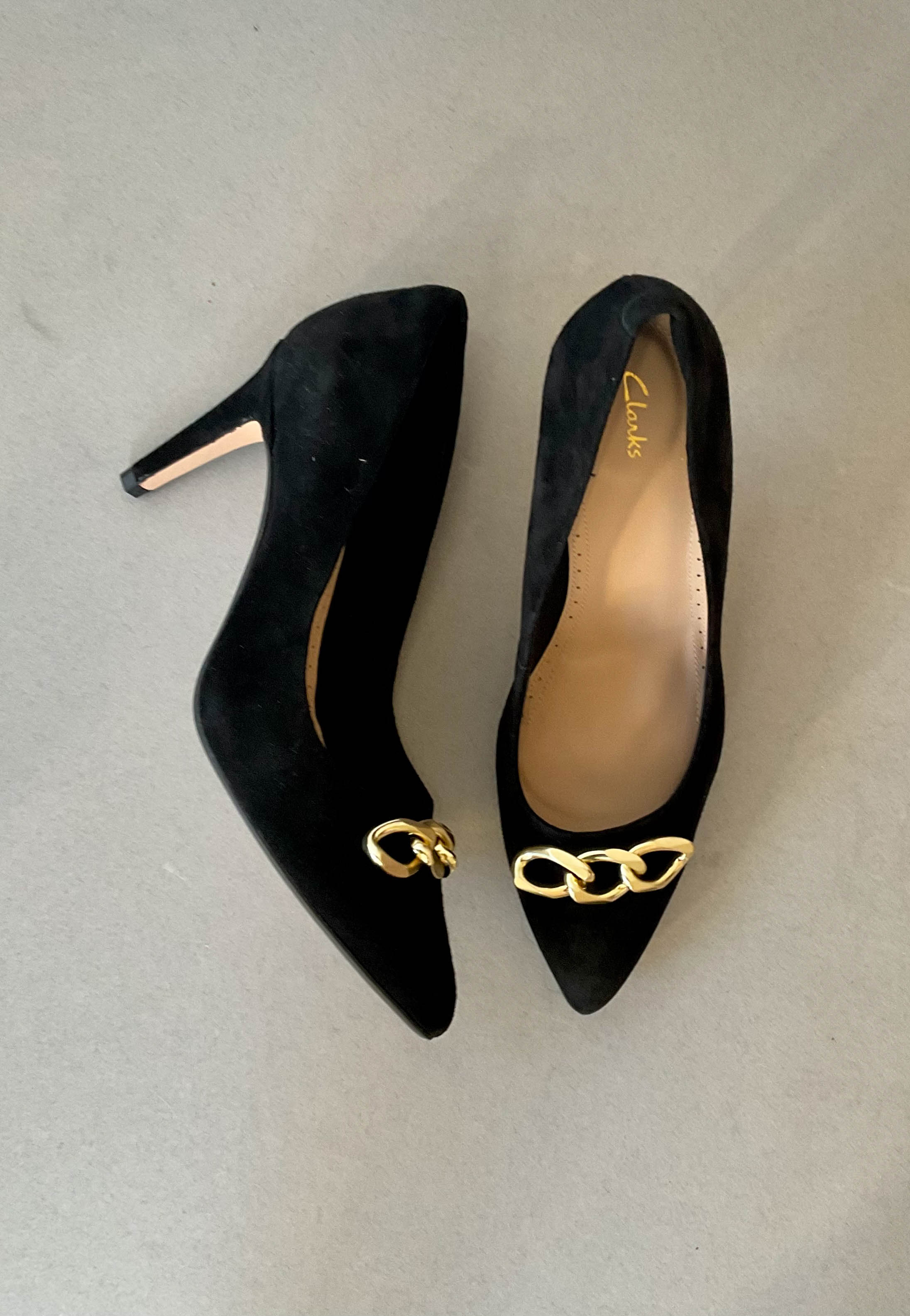Clarks black high heel shoes