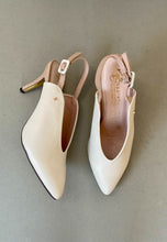 Load image into Gallery viewer, kate appleby wedding shoes