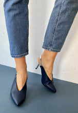 Load image into Gallery viewer, kate appleby navy heels