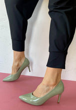 Load image into Gallery viewer, kate appleby green stilettos