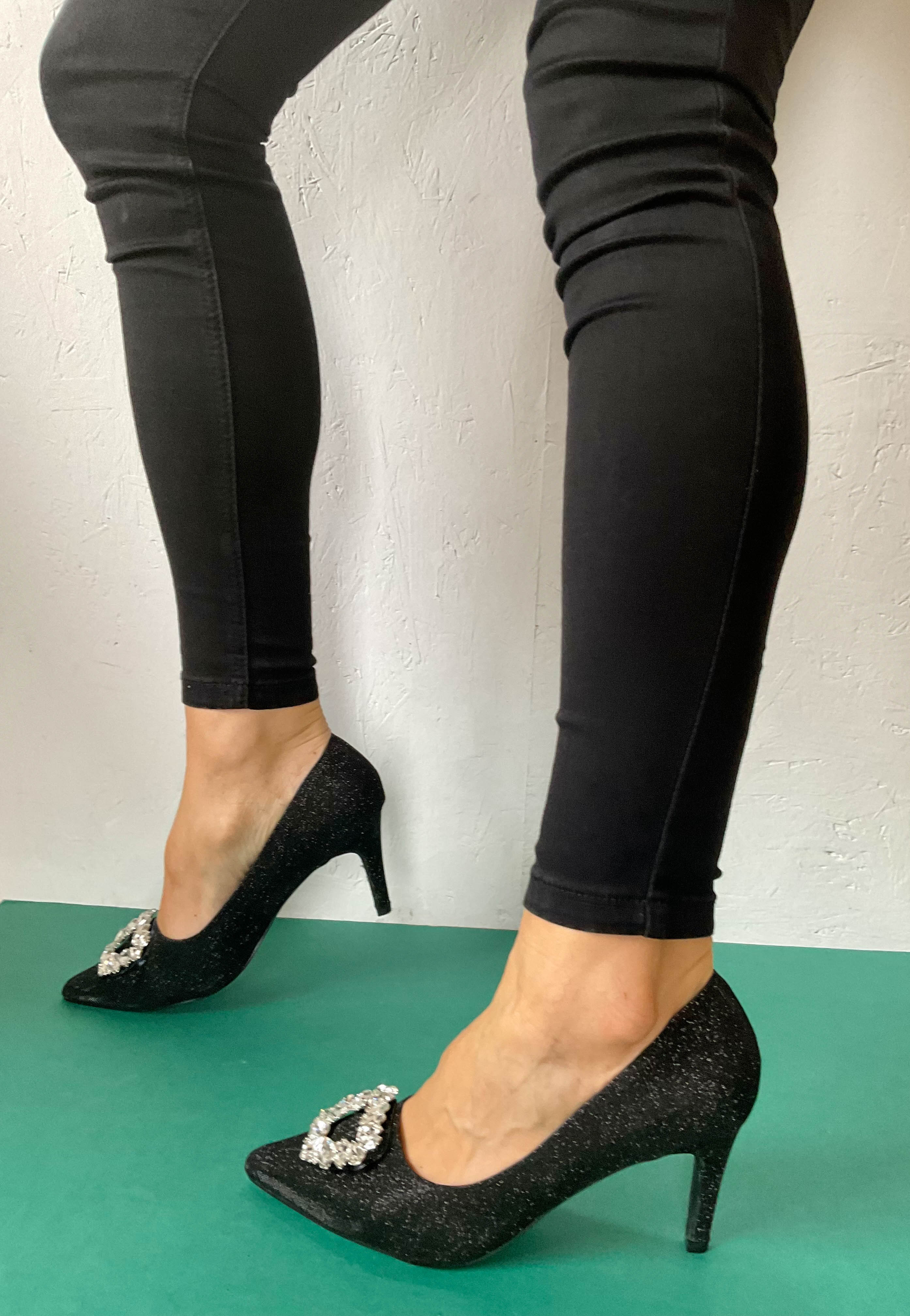 sorento black low heels