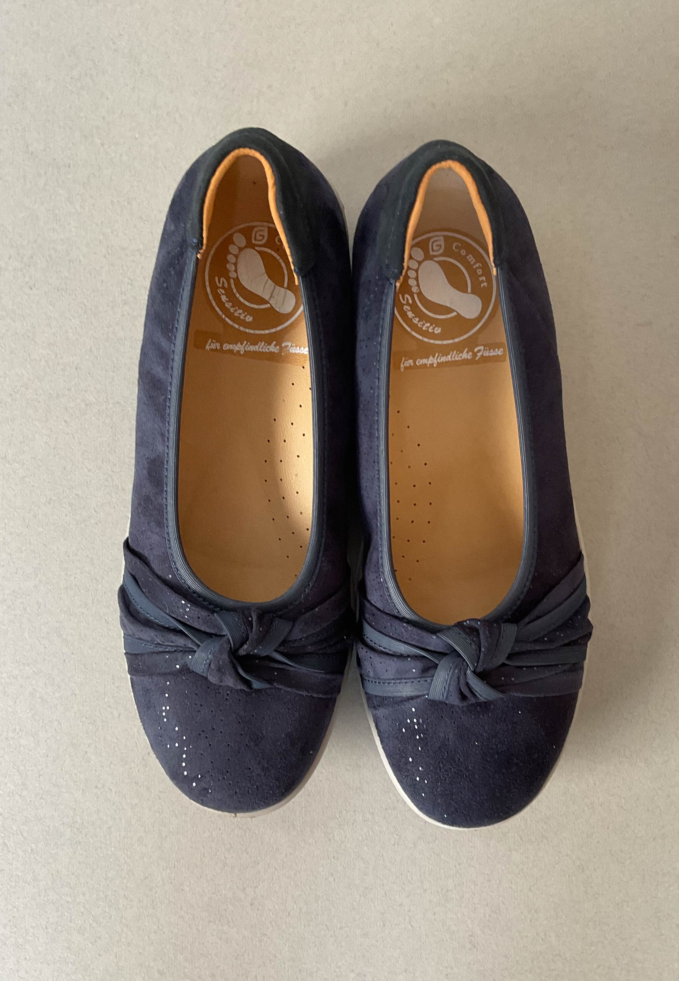 navy shoes for women g comfort