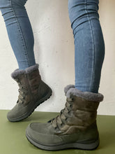 Load image into Gallery viewer, G comfort waterproof walking boots