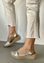 Load image into Gallery viewer, gold espadrilles