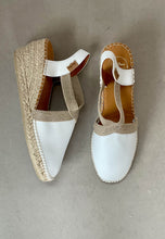Load image into Gallery viewer, toni pons white espadrille sandals