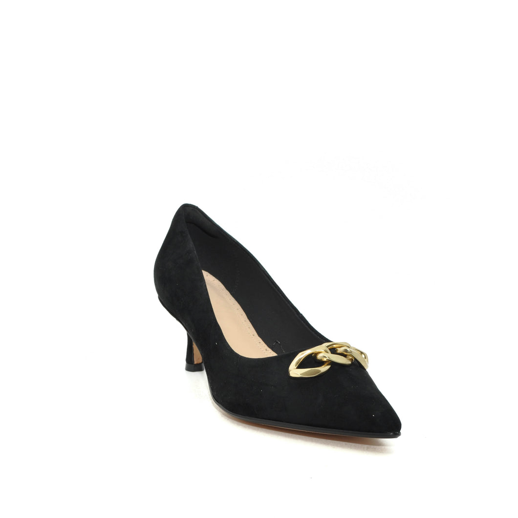 clarks black low heels