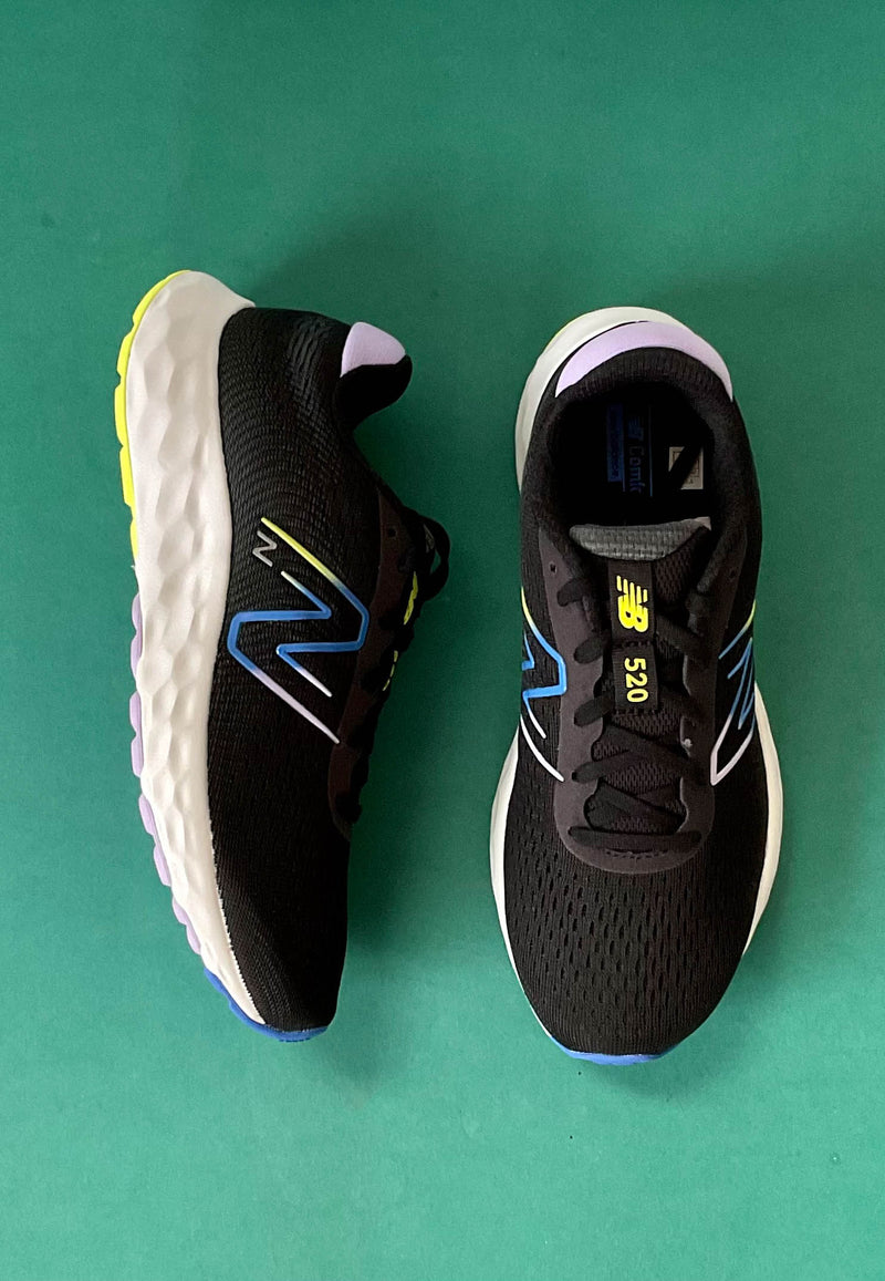Load image into Gallery viewer, new balance womens runners
