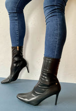 Load image into Gallery viewer, Una healy black heeled boots