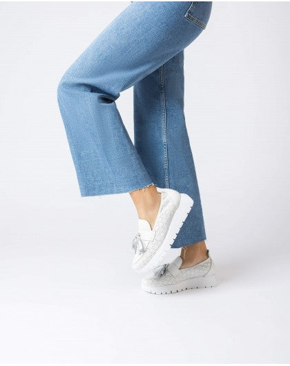 wonders white loafers