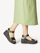 Load image into Gallery viewer, tamaris black chunky sandals